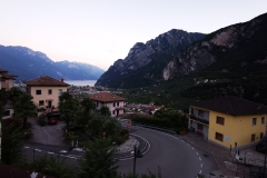 3033-PASSI-ALPINI-H-RIVA-DEL-GARDA-AL-TRAMONTO-2